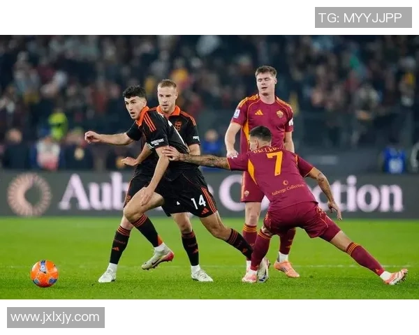 意甲第15轮：罗马主场迎战科莫，胜负悬念重重